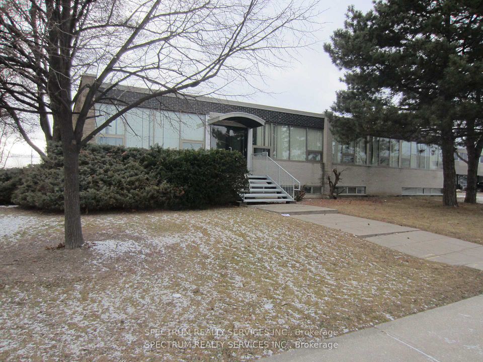 76 Signet Drive Unit A, Toronto W05, ON M9L 1T2