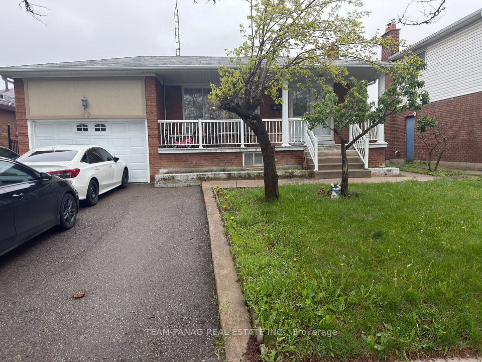 3272 Twilight Road, Mississauga, ON L4T 1Z9 at 3272 Twilight Road, Mississauga, ON L4T 1Z9, Mississauga, ON, L4T 1Z9