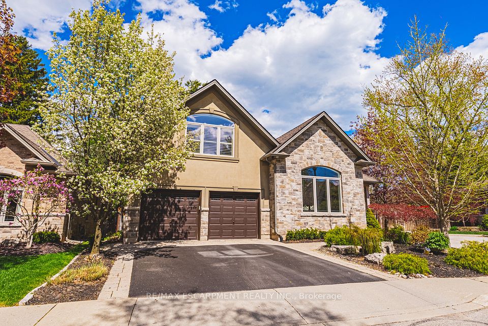 976 Shadeland Avenue 3, Burlington, ON L7T 2M5 at 976 Shadeland Avenue 3, Burlington, ON L7T 2M5, Burlington, ON, L7T 2M5