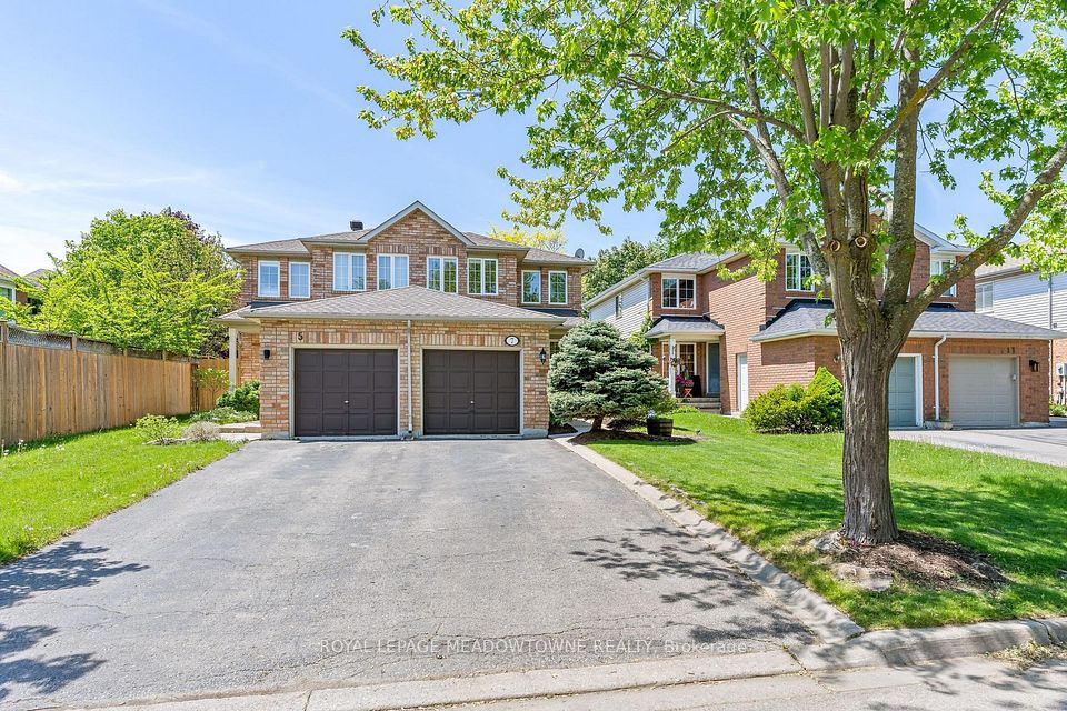 Semi-Detached  at 7 Preston Street, Halton Hills, ON L7G 5T3, Halton Hills