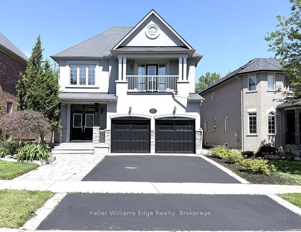 2241 Adirondak Trail, Oakville, ON L6M 4W4 at 2241 Adirondak Trail, Oakville, ON L6M 4W4, Oakville, ON, L6M 4W4