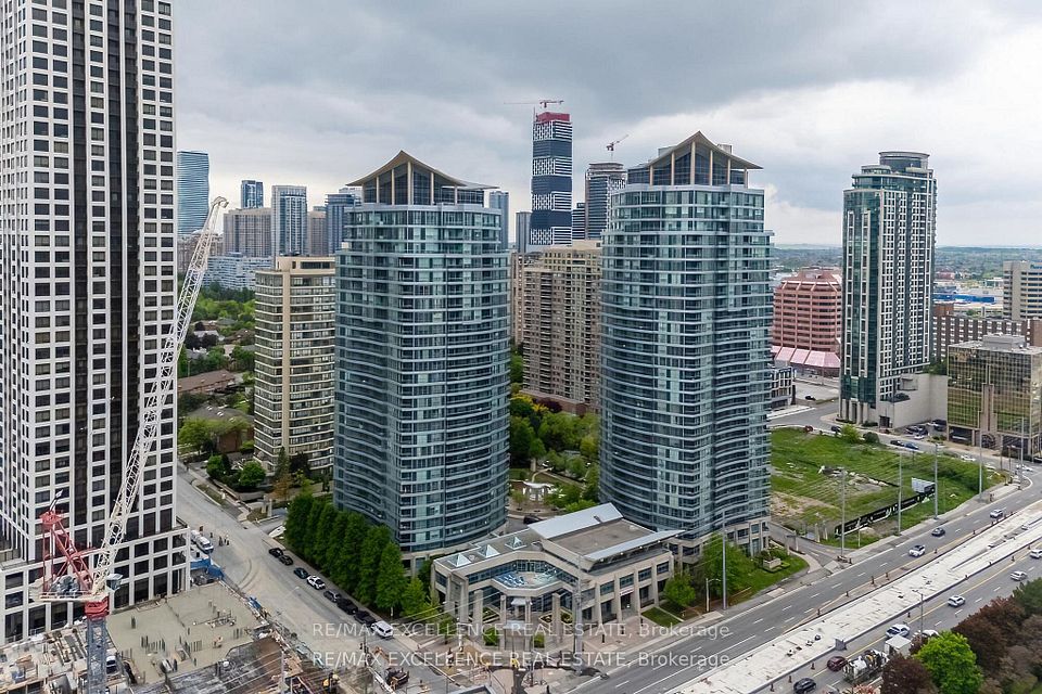 33 Elm Drive 2102, Mississauga, ON L5B 4L2 at 33 Elm Drive 2102, Mississauga, ON L5B 4L2, Mississauga, ON, L5B 4L2