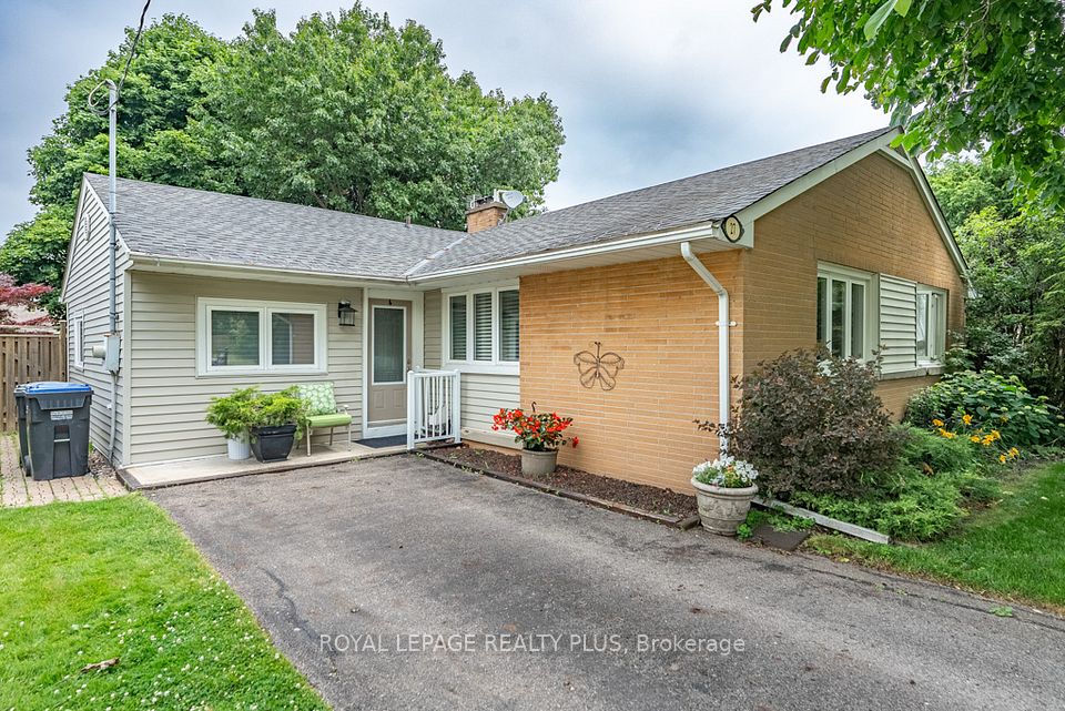 27 Sora Drive, Mississauga, ON L5M 1B3 at 27 Sora Drive, Mississauga, ON L5M 1B3, Mississauga, ON, L5M 1B3