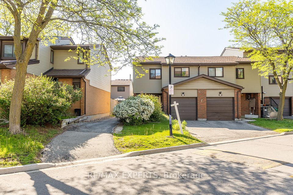 31 Carleton Place, Brampton, ON L6T 3Z4 at 31 Carleton Place, Brampton, ON L6T 3Z4, Brampton, ON, L6T 3Z4