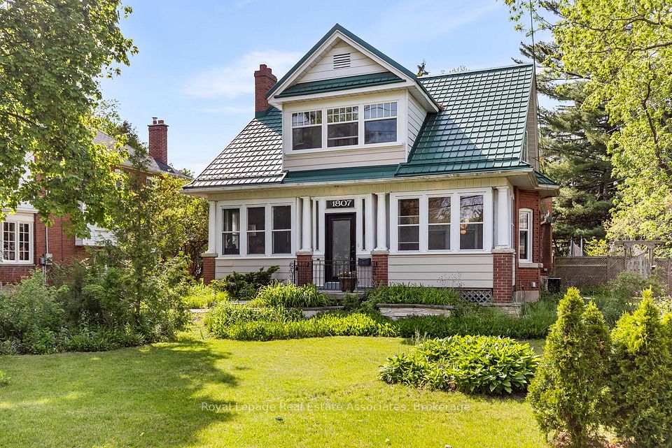 1807 Balsam Avenue, Mississauga, ON L5J 1L3 at 1807 Balsam Avenue, Mississauga, ON L5J 1L3, Mississauga, ON, L5J 1L3