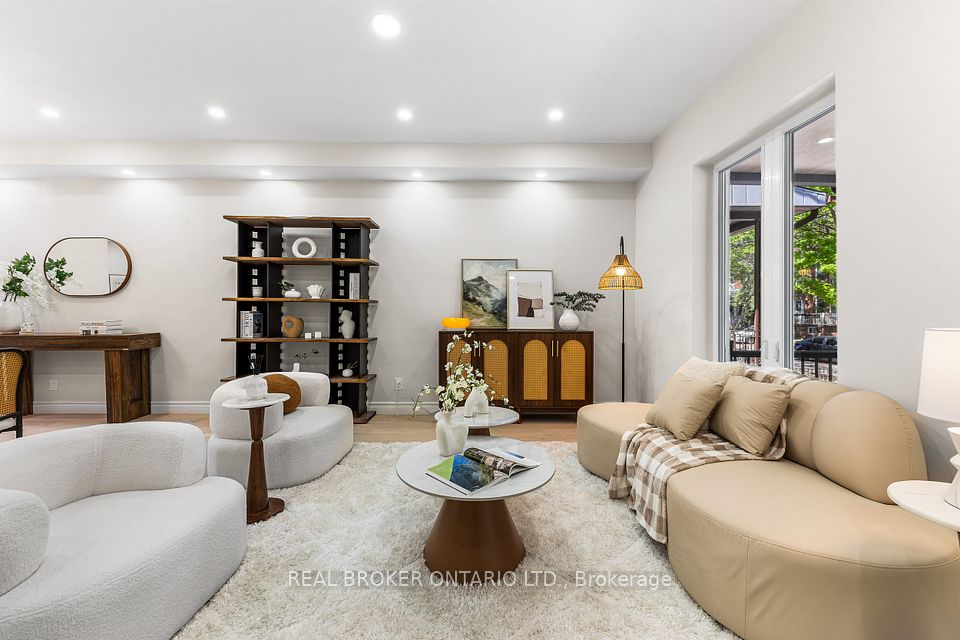 806 Gladstone Avenue, Toronto, ON M6H 3J6 at 806 Gladstone Avenue, Toronto, ON M6H 3J6, Toronto W02, ON, M6H 3J6