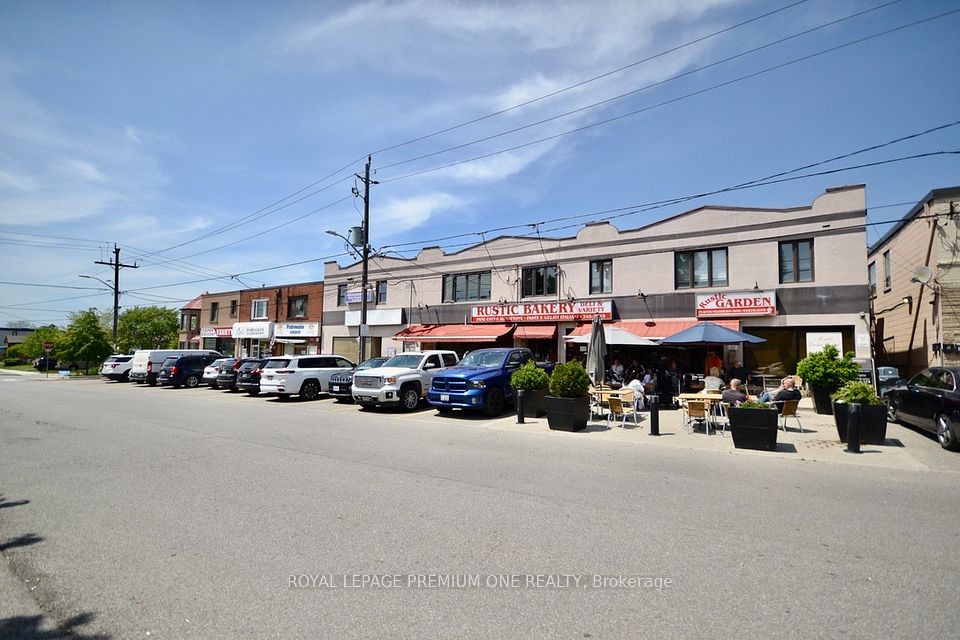 312 Rustic Road B & C, Toronto W04, ON M6L 1W5