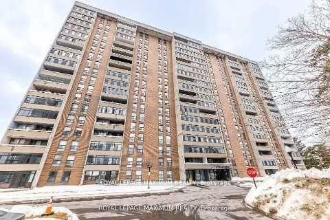 Condo Apartment at 15 Kensington Road 1912, Brampton, ON L6T 3W2, Brampton