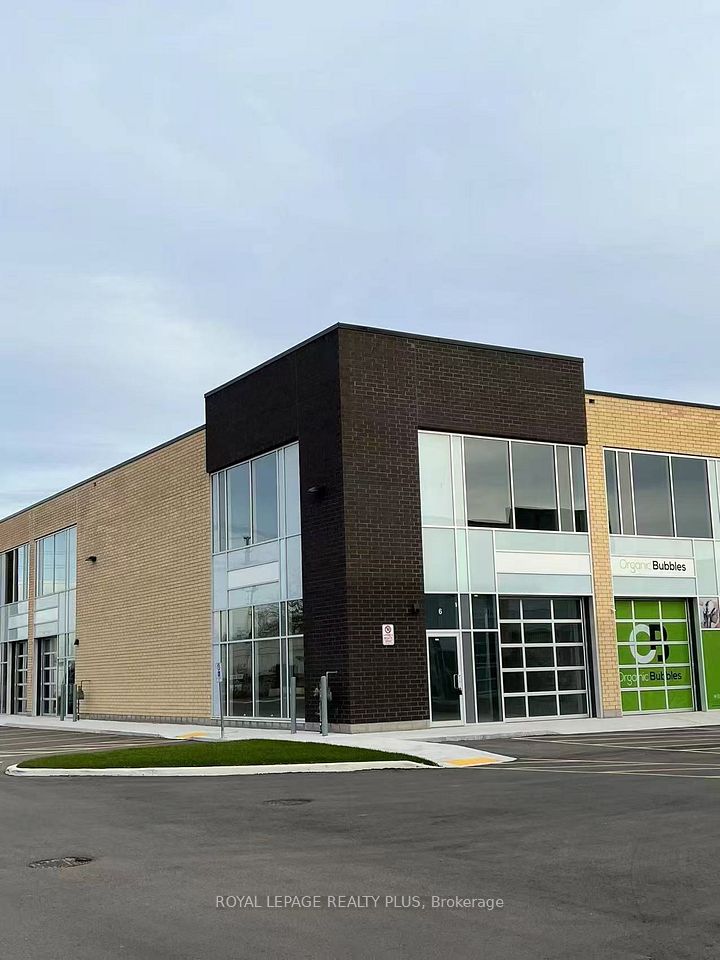1162 King Road 6, Burlington, ON L7T 3L7