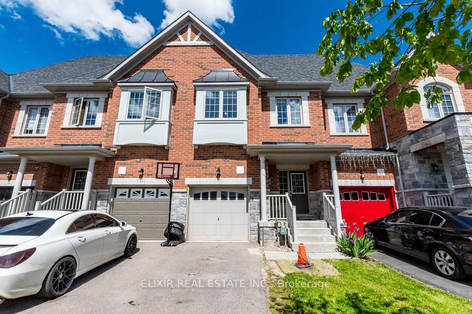 Att/Row/Townhouse at 32 Yately Street, Brampton, ON L7A 0G4, Brampton