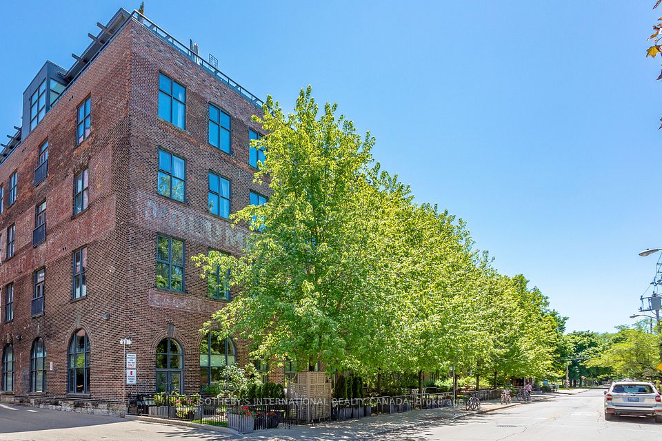 369 Sorauren Avenue 402, Toronto W01, ON M6R 3C1