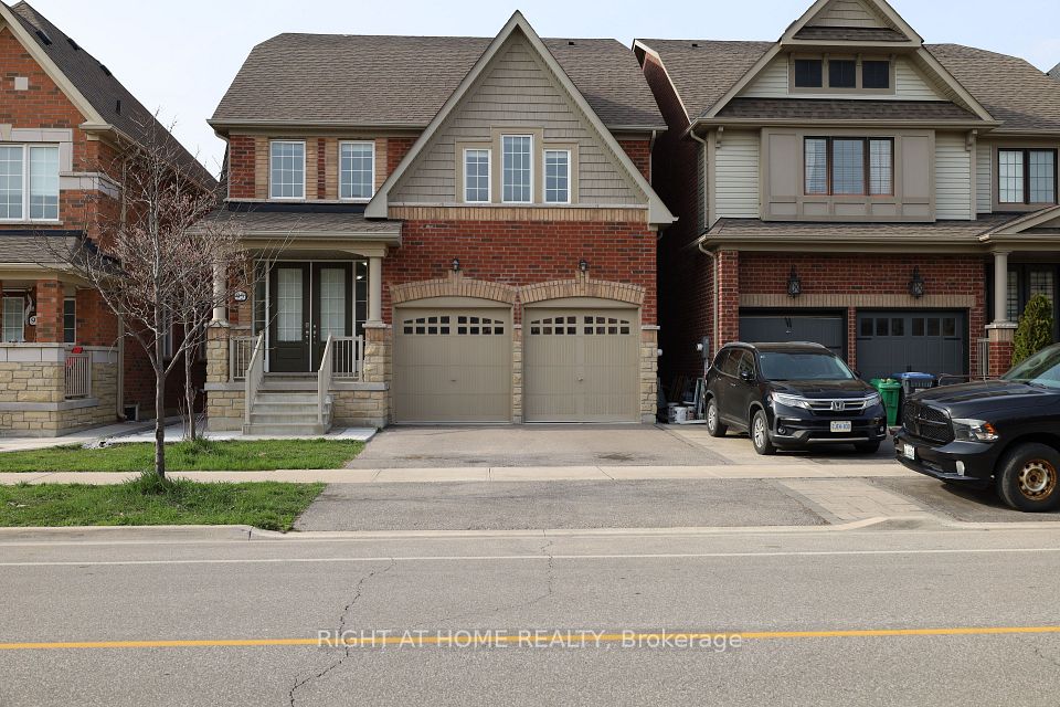 Detached at 95 Bonnieglen Farm Boulevard, Caledon, ON L7C 2J3, Caledon