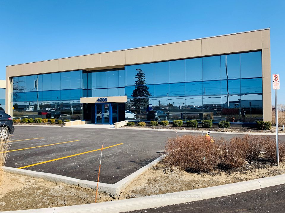 4200 South Service Road 101, Burlington, ON L7L 4X5