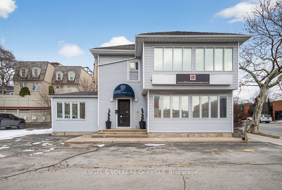 67 Lakeshore Road W, Oakville, ON L6K 1C9