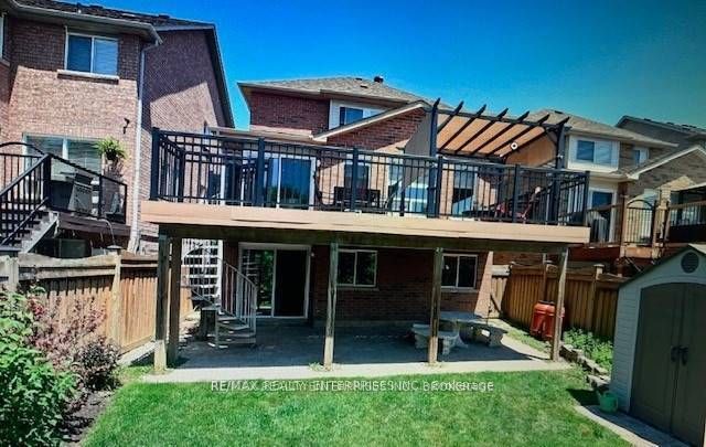 Detached at 3 Cross Country Boulevard lower unit, Caledon, ON L7E 2N6, Caledon