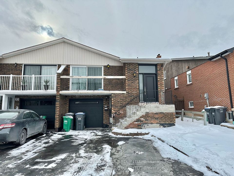 Semi-Detached at 32 Histon Crescent Lower, Brampton, ON L6V 3R1, Brampton
