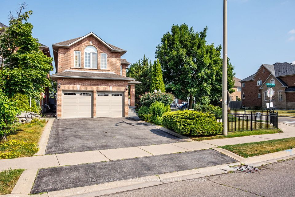 422 Fernforest Drive, Brampton, ON L6R 2P7 at 422 Fernforest Drive, Brampton, ON L6R 2P7, Brampton, ON, L6R 2P7
