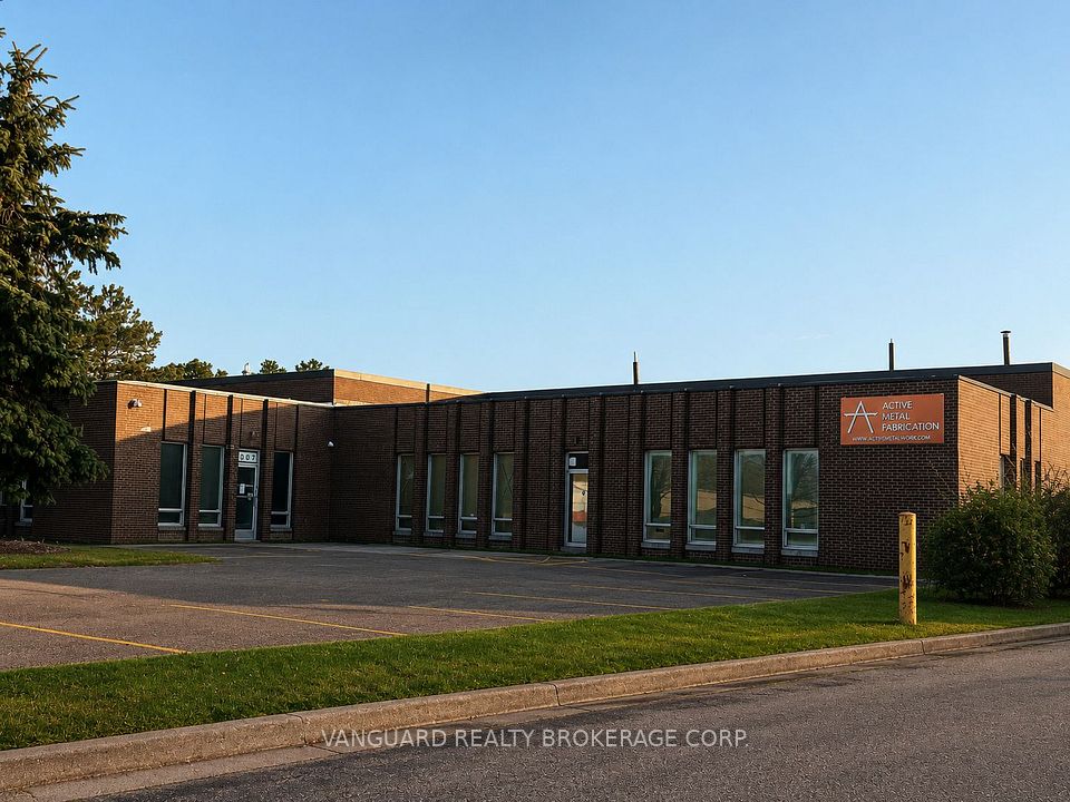 1001 Flint Road, Toronto W05, ON M3J 2J6
