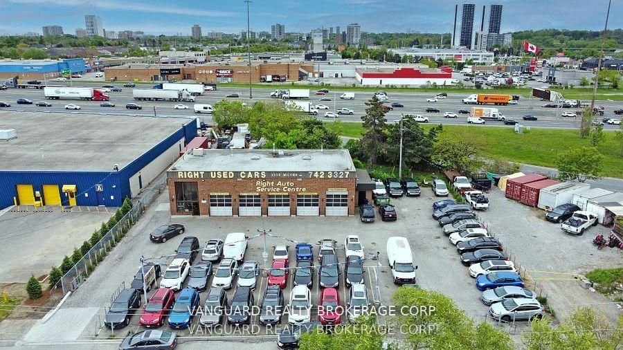 2025 Wilson Avenue, Toronto W05, ON M9M 1A9