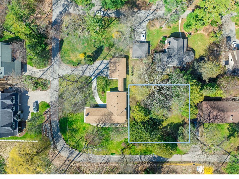 845 Chaucer Avenue, Mississauga, ON L5H 2Z5 at 845 Chaucer Avenue, Mississauga, ON L5H 2Z5, Mississauga, ON, L5H 2Z5