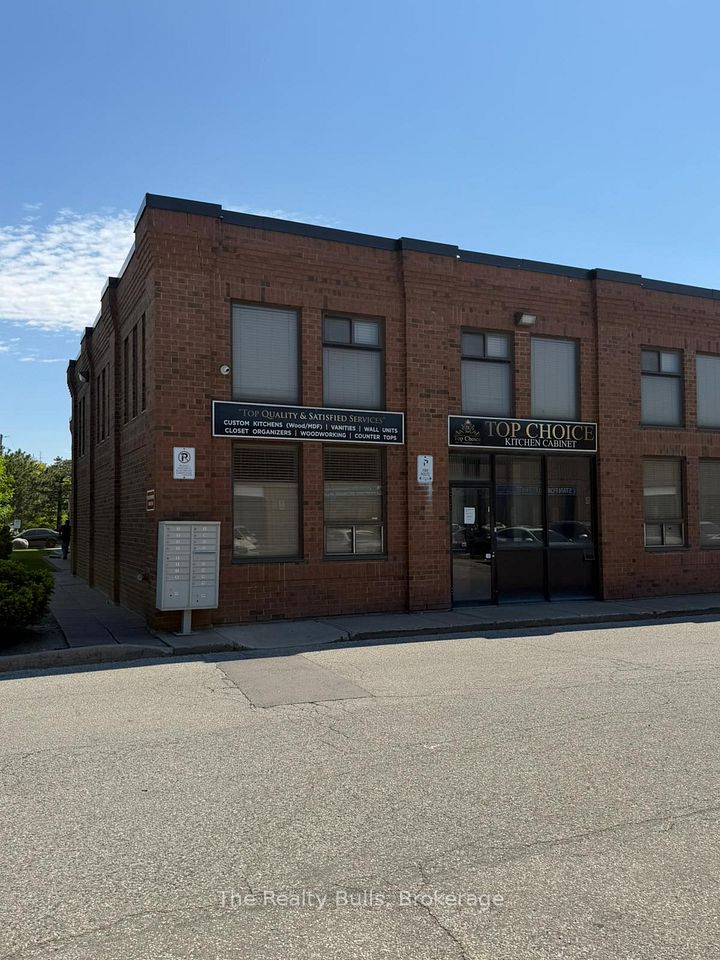 11 Goodmark Place 1, Toronto W10, ON M9W 6R9