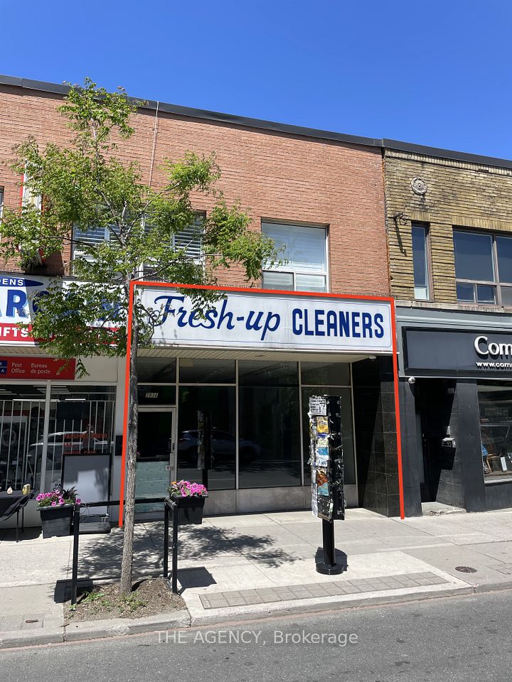 2936 Dundas Street W, Toronto W02, ON M6P 1Y8