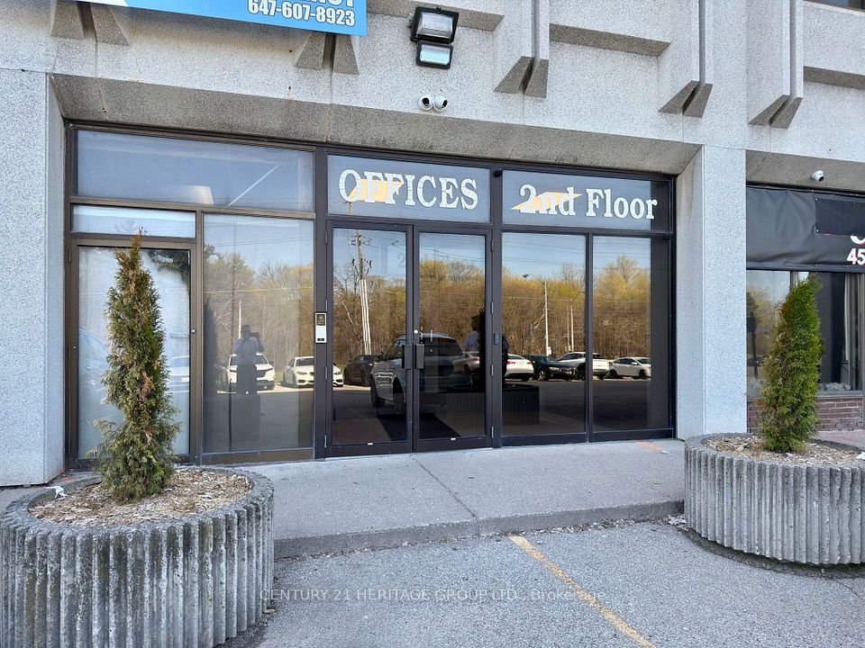 4445 Dufferin Street 13&14, Toronto W05, ON M3H 5X2