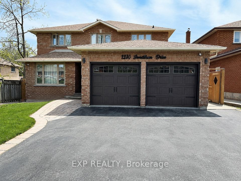 Detached at 1230 Jonathan Drive Bsmt, Oakville, ON L6J 7H2, Oakville