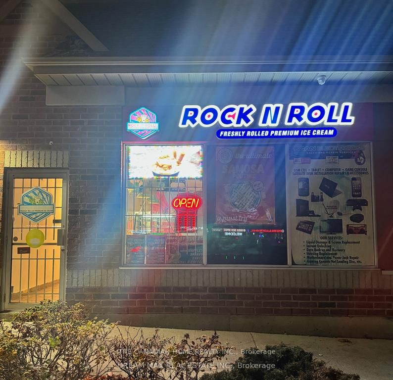 511 Ray Lawson Boulevard E 11, Brampton, ON L6Y 0N2