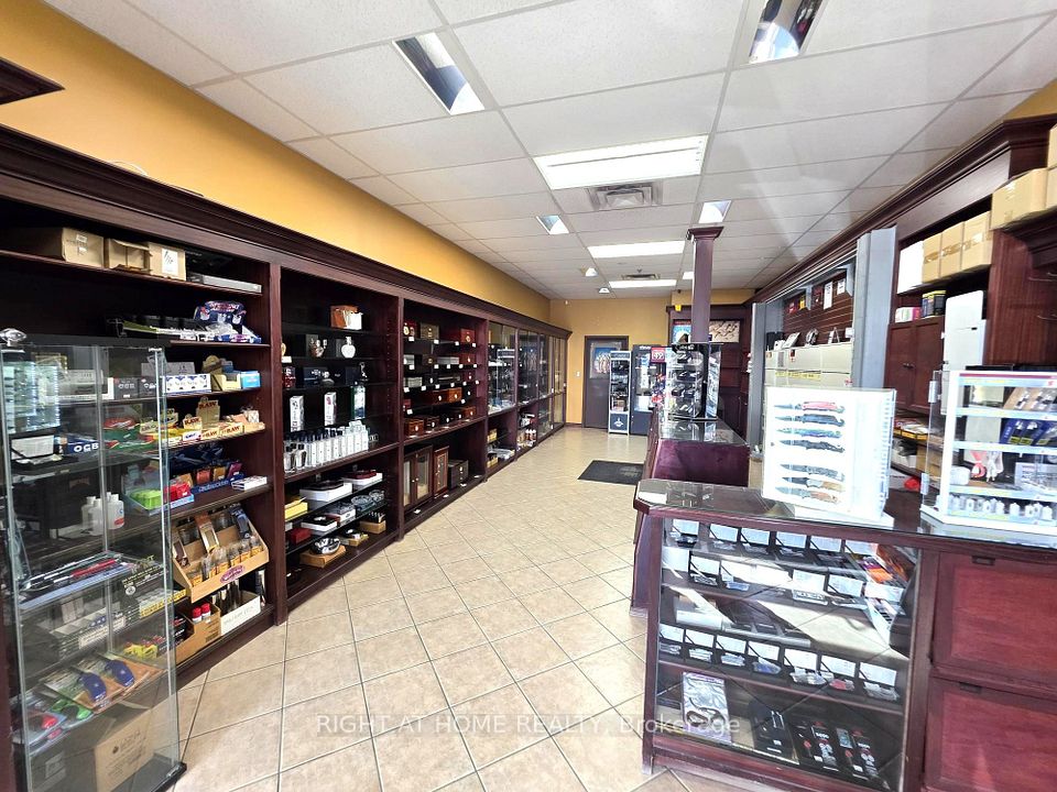 2000 Appleby Line, Burlington, ON L7L 6M6