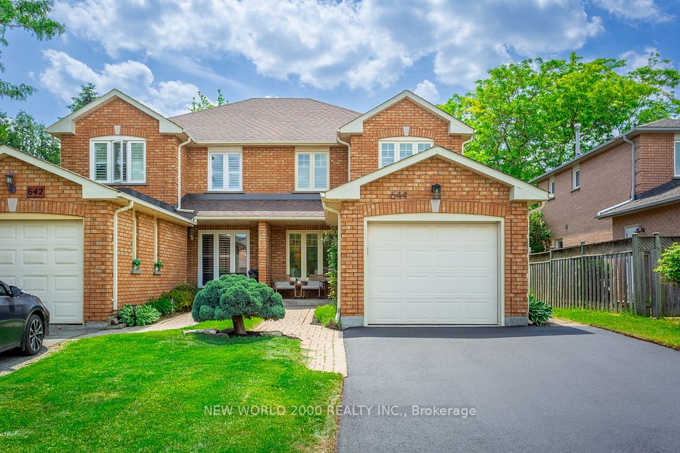 Semi-Detached  at 644 Amelia Crescent, Burlington, ON L7L 6E5, Burlington