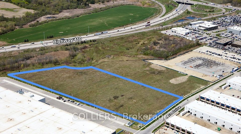 90 Ace Drive, Brampton, ON L3R 3Y2
