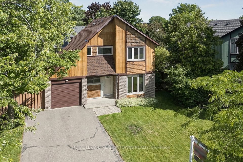 34 Plainsman Road, Mississauga, ON L5N 1C7 at 34 Plainsman Road, Mississauga, ON L5N 1C7, Mississauga, ON, L5N 1C7