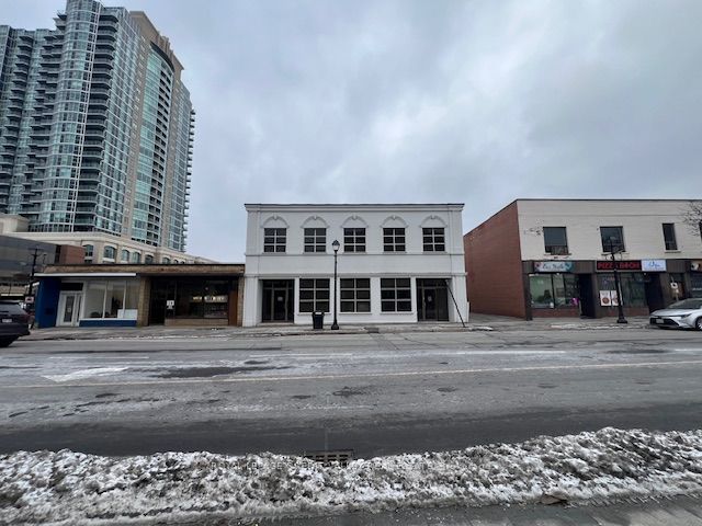 32 Queen Street W 1, Brampton, ON L6X 1A1