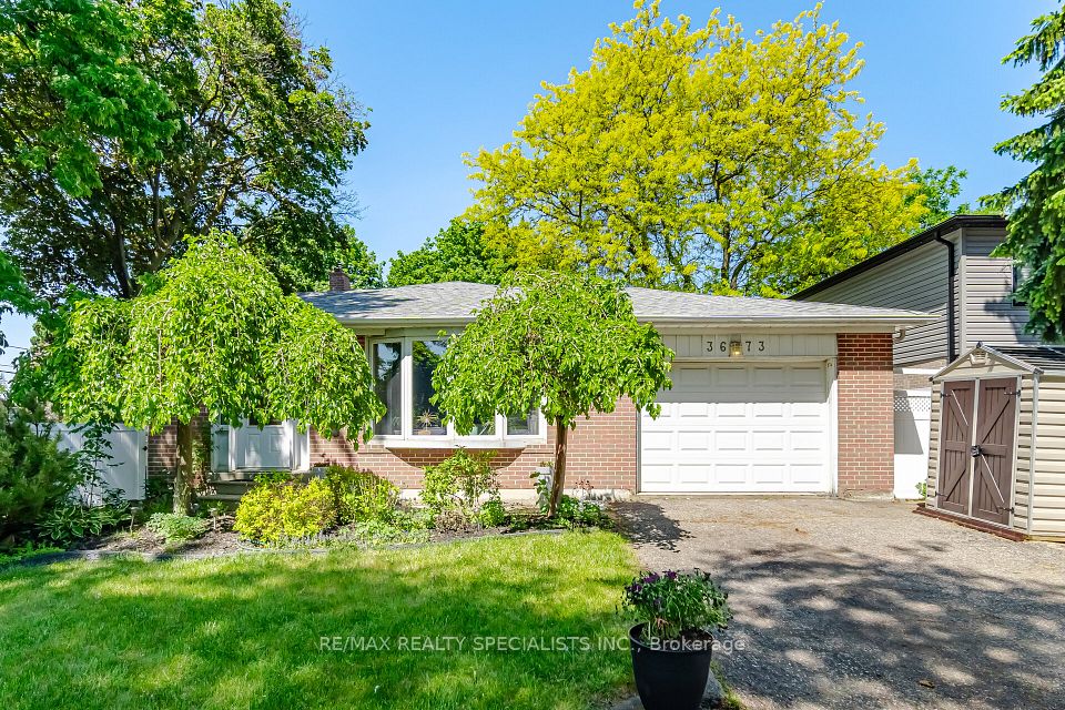 3673 Fieldgate Drive, Mississauga, ON L4X 2J8 at 3673 Fieldgate Drive, Mississauga, ON L4X 2J8, Mississauga, ON, L4X 2J8