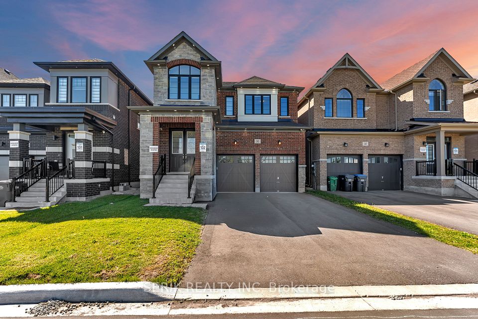 Detached at 30 MADAWASKA Road, Caledon, ON L7C 4J5, Caledon