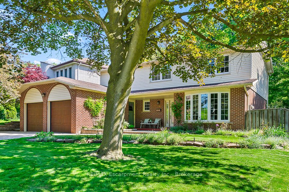 255 Spring Garden Road, Oakville, ON L6L 5H5 at 255 Spring Garden Road, Oakville, ON L6L 5H5, Oakville, ON, L6L 5H5