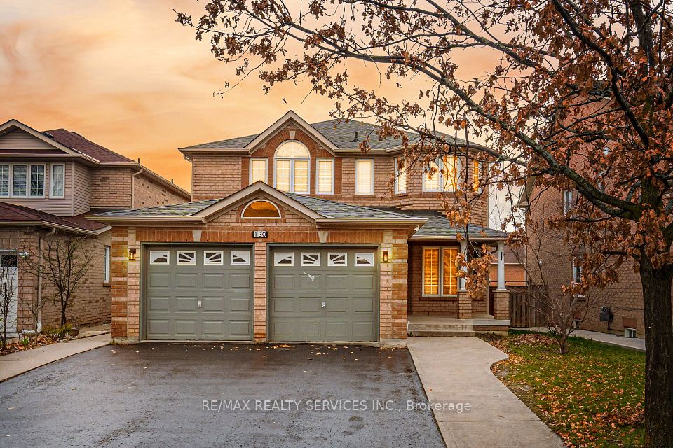 Detached at 130 Yuile Court, Brampton, ON L6Y 5J5, Brampton