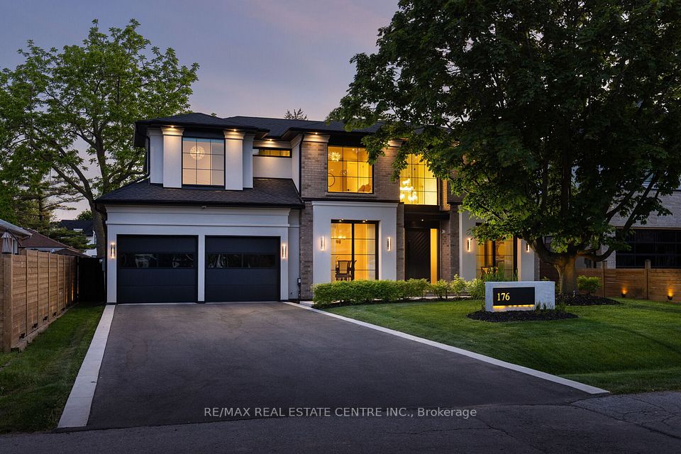 Detached at 176 Weybourne Road, Oakville, ON L6K 2T7, Oakville