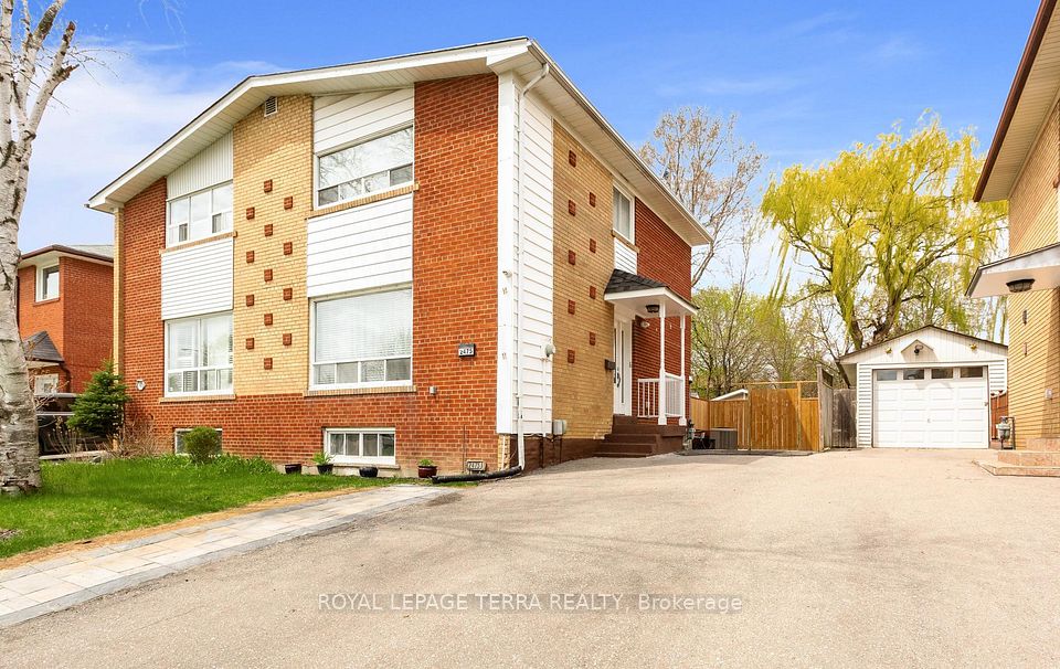 2475 Brookhurst Road, Mississauga, ON L5J 1R4 at 2475 Brookhurst Road, Mississauga, ON L5J 1R4, Mississauga, ON, L5J 1R4