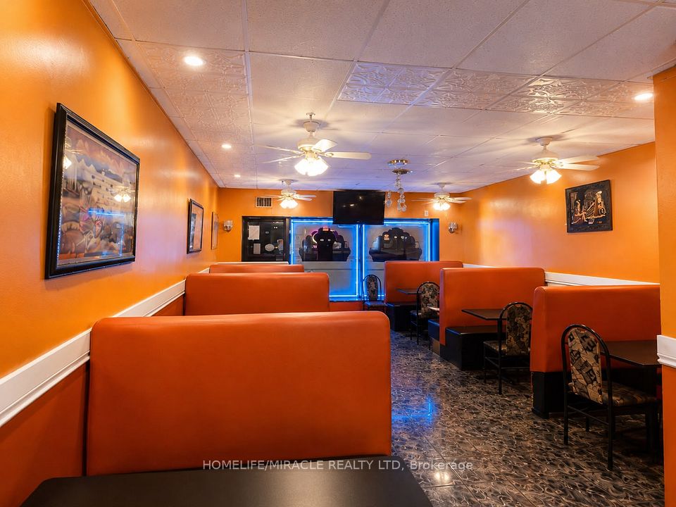 83 Kennedy Road 10, Brampton, ON L6W 3P3