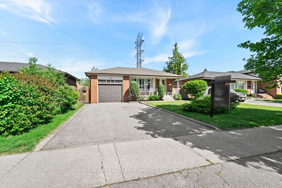 1083 Melton Drive, Mississauga, ON L4Y 1L3 at 1083 Melton Drive, Mississauga, ON L4Y 1L3, Mississauga, ON, L4Y 1L3