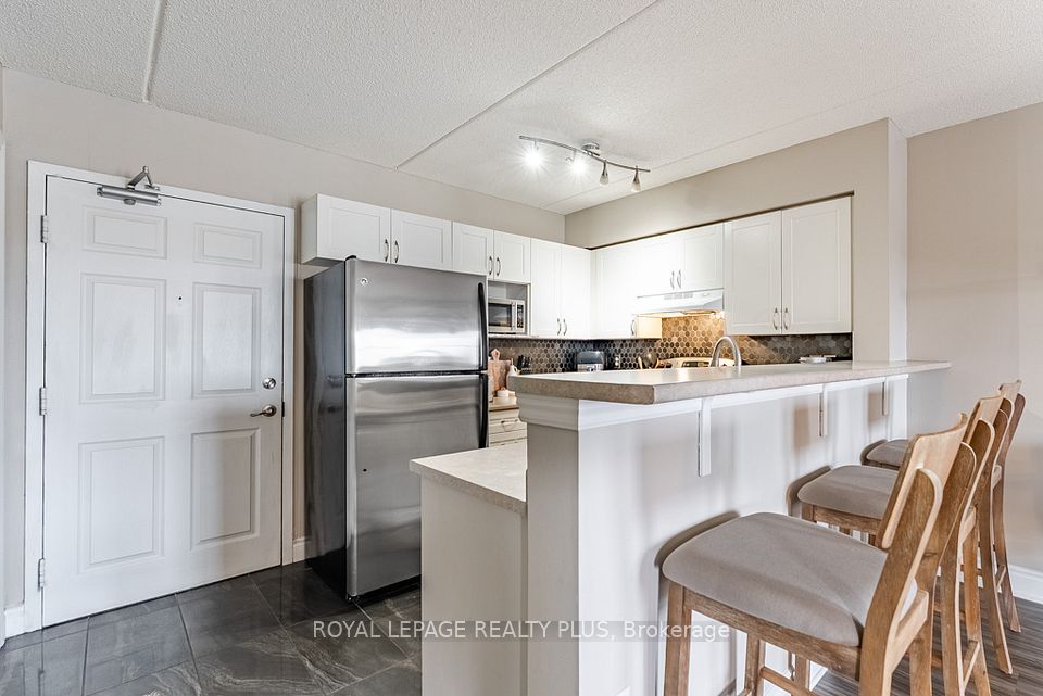 1370 Main Street E 309, Milton, ON L9T 7S8 at 1370 Main Street E 309, Milton, ON L9T 7S8, Milton, ON, L9T 7S8