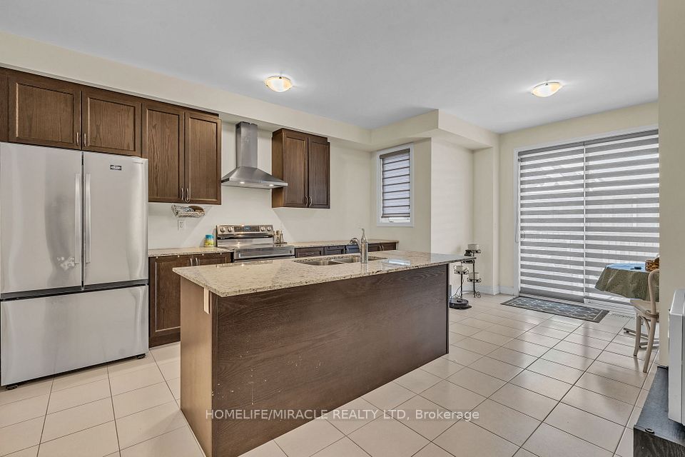3373 Sixth Line, Oakville, ON L6H 0Y7 at 3373 Sixth Line, Oakville, ON L6H 0Y7, Oakville, ON, L6H 0Y7