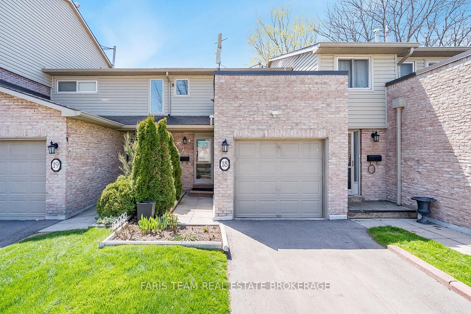 2075 Asta Drive 18, Mississauga, ON L5A 2T5 at 2075 Asta Drive 18, Mississauga, ON L5A 2T5, Mississauga, ON, L5A 2T5