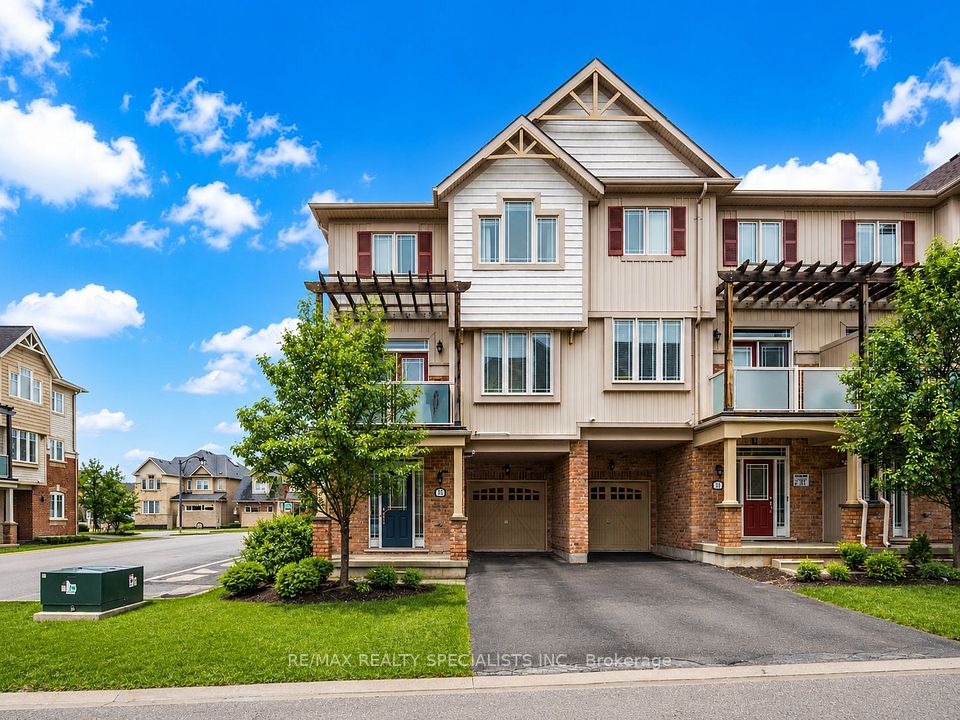 Att/Row/Townhouse at 33 Birchfield Crescent, Caledon, ON L7C 3P5, Caledon