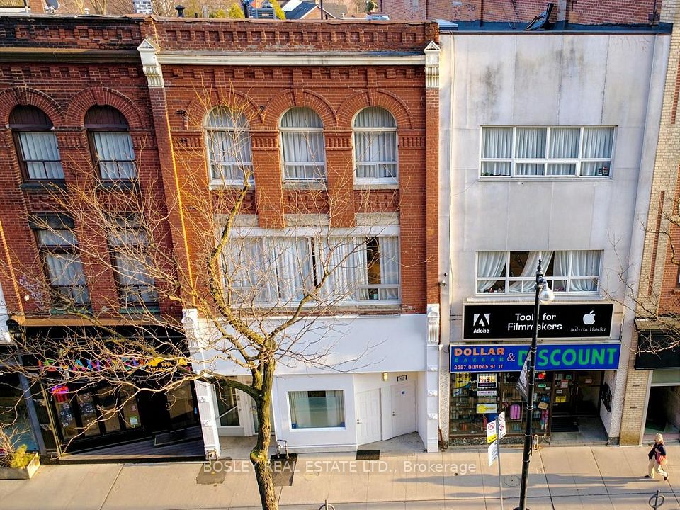 2963 Dundas Street W, Toronto W02, ON M6P 1Z2