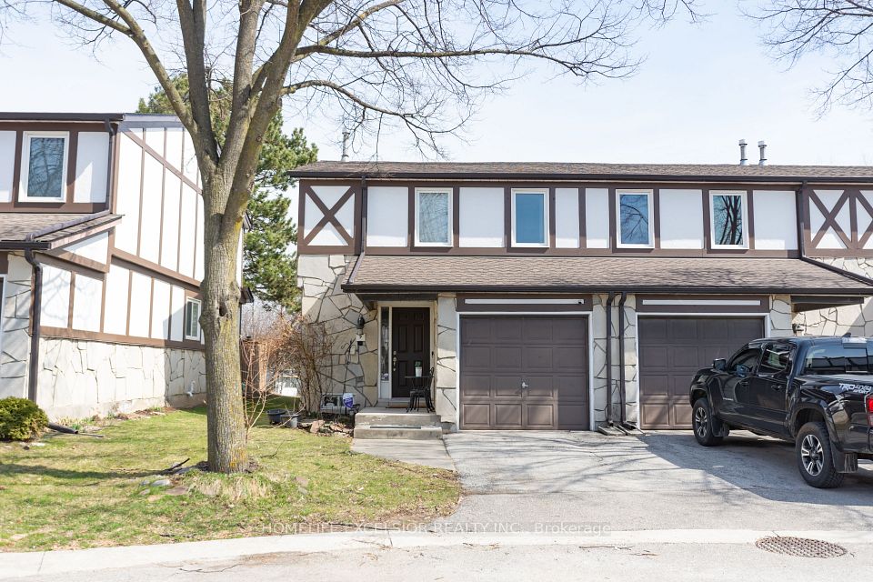 2200 Glenwood School Drive 9, Burlington, ON L7R 4H3 at 2200 Glenwood School Drive 9, Burlington, ON L7R 4H3, Burlington, ON, L7R 4H3