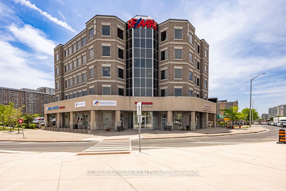 490 Bramalea Road 104, Brampton, ON L6T 0G9