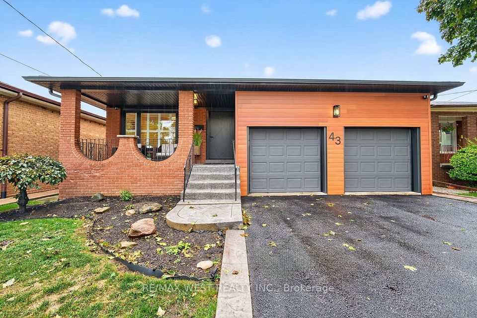 43 St Georges Boulevard, Toronto, ON M9R 1X3 at 43 St Georges Boulevard, Toronto, ON M9R 1X3, Toronto W09, ON, M9R 1X3